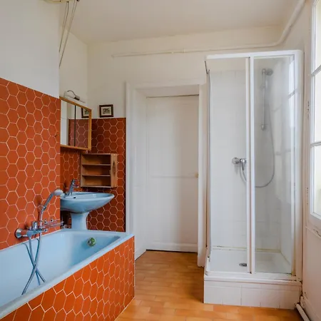 Center St Claude Apartment Paris